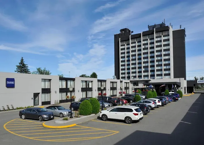  Travelodge By Wyndham Quebec City & Convention Centre