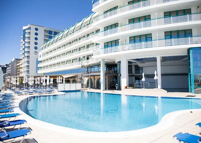 Berlin Golden Beach Hotel