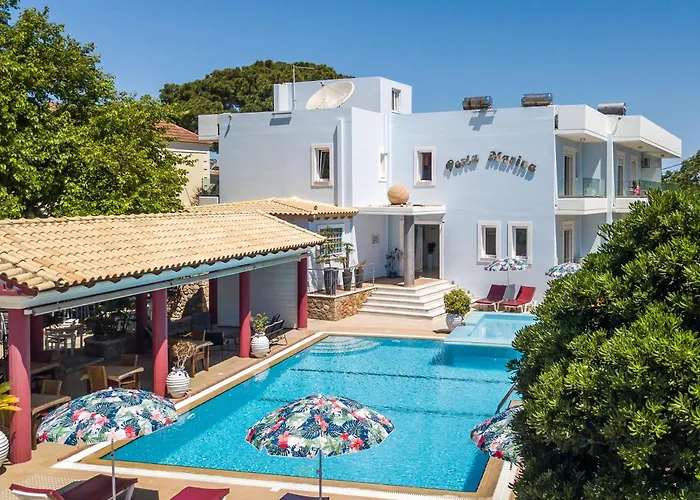  Perla Marina Aparthotel