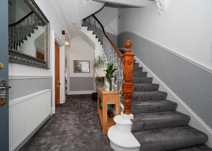 Granite City Guest House