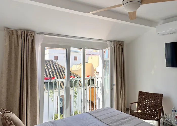 Guests house Las Brisas - Estepona Old Town