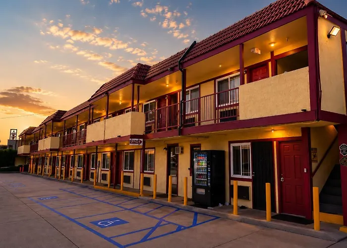 Century Motel Buena Park Anaheim I-5