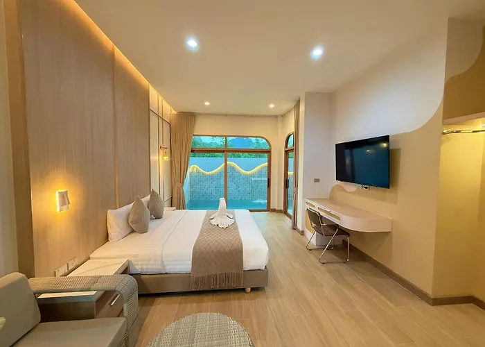 Apex Private Pool