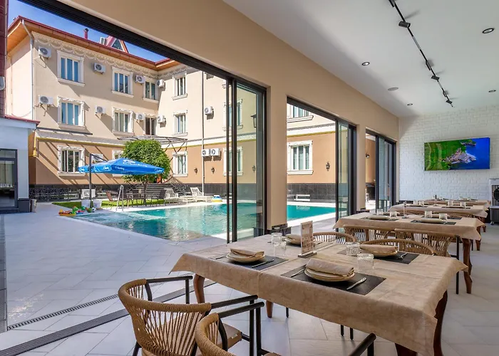 Pets Allowed Hotel Grand Nur