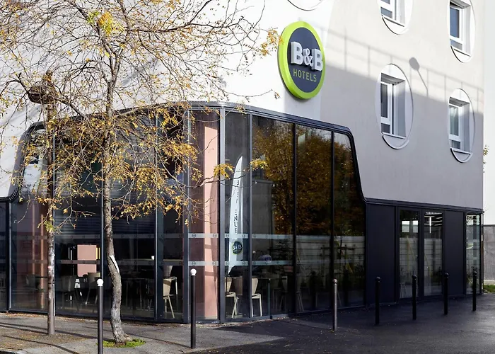 Animaux admis HOTEL Paris Ivry Quai De Seine