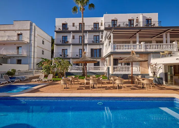  Navia Santa Ponsa - Adults Only