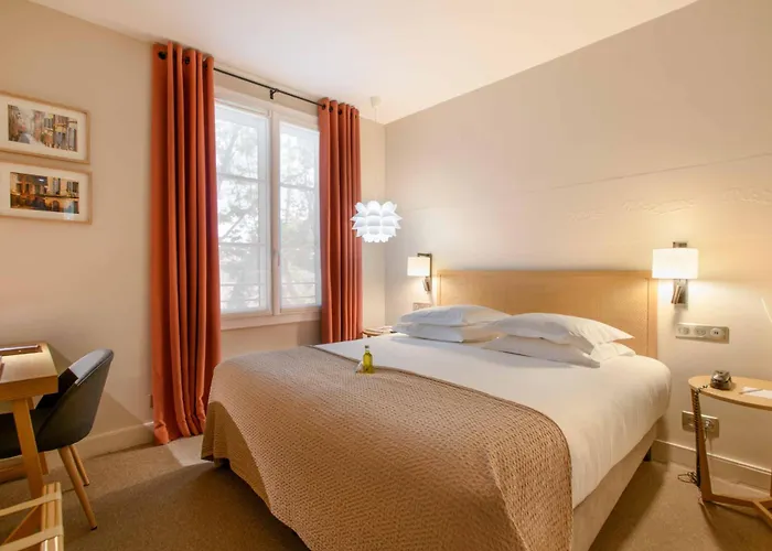  Cézanne Boutique-