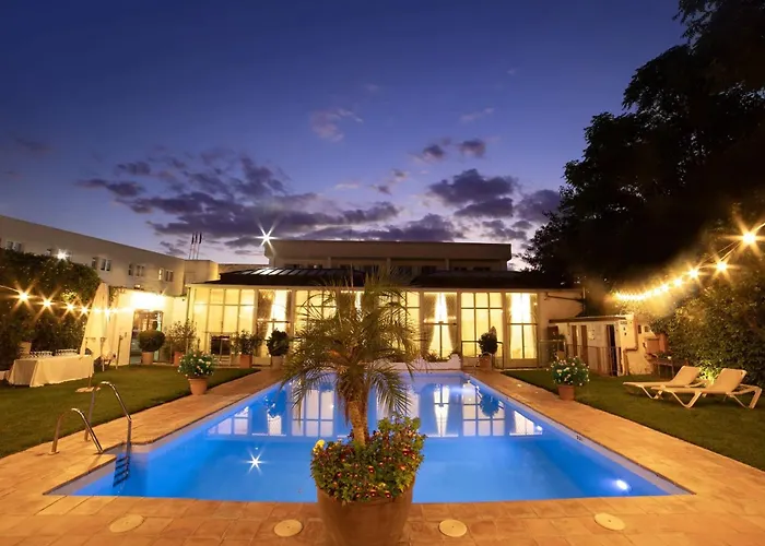 Hotel Oasis