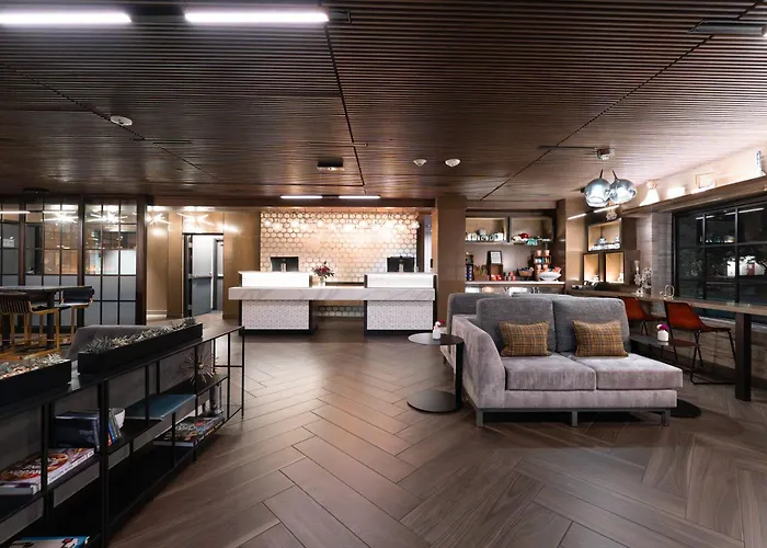 Silver Cloud - Portland