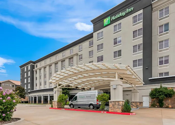 Hot Tub in Room Holiday Inn Oklahoma City Airport By Ihg