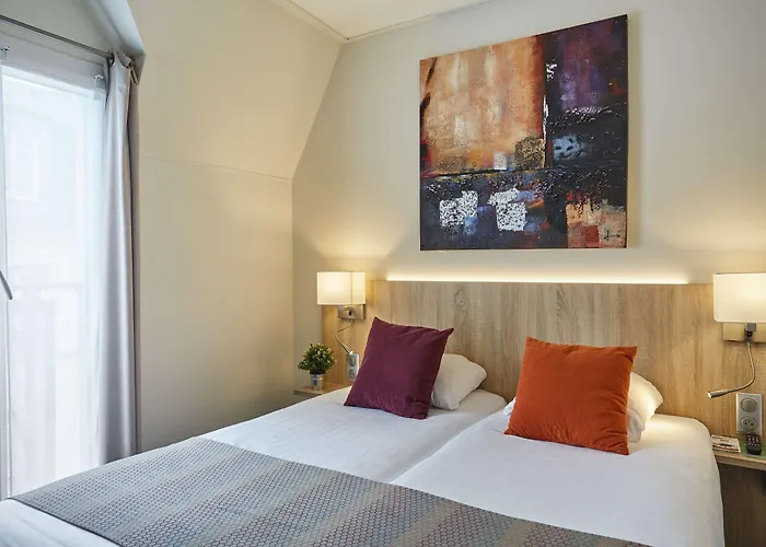 Cheap hotels Beaugrenelle St-Charles Tour Eiffel