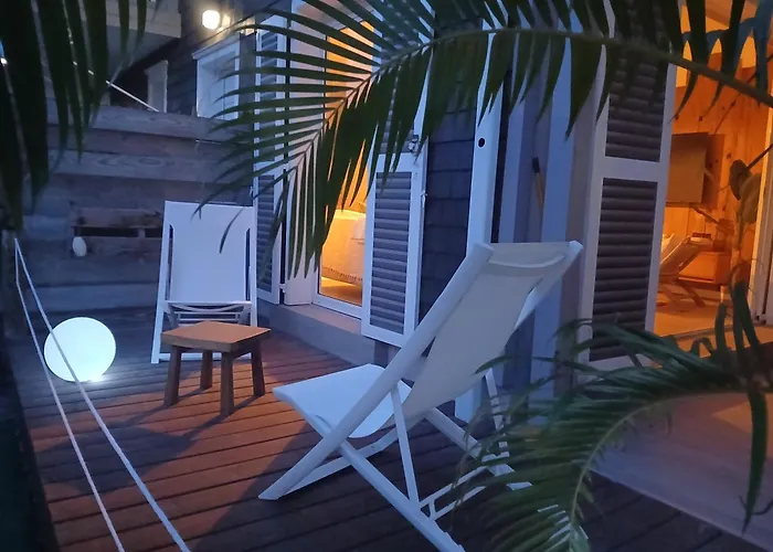 Villa Lola- Au cœur de la BO - 100m de la plage, cuve 800L