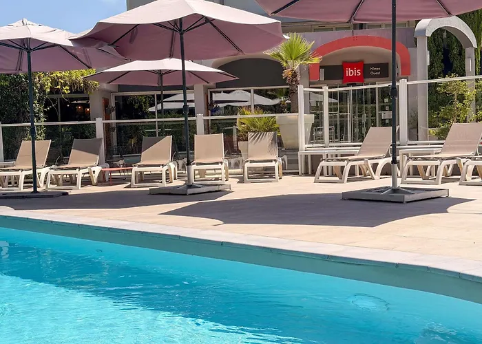 Hotels Close to Airport Ibis Nimes Ouest - A9