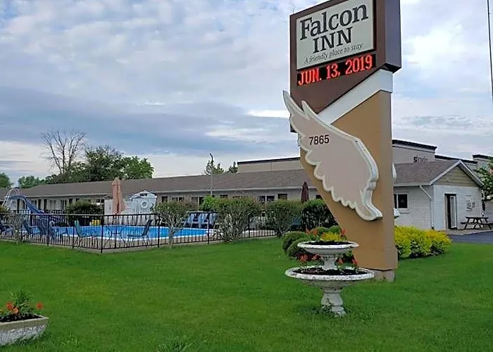 Waterpark hotels Falcon Inn