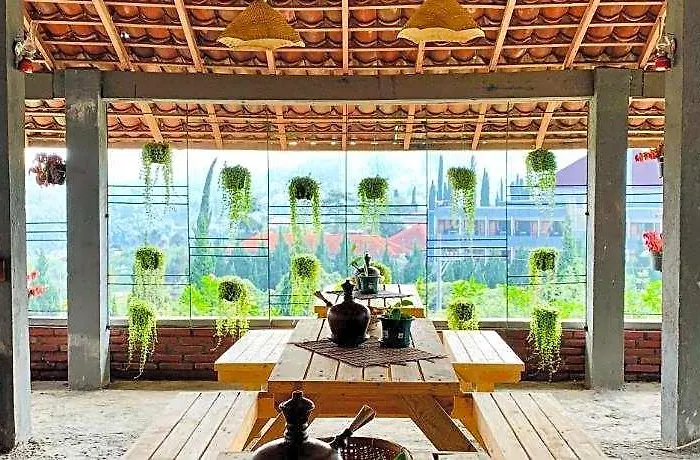 Hotel Santoso Batu