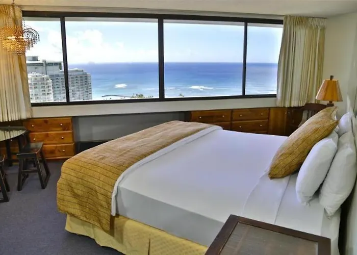 Marina Tower Waikiki