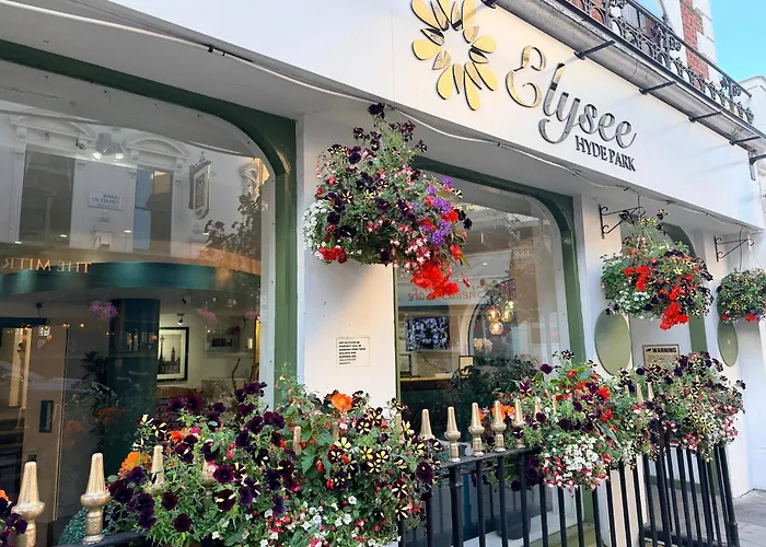 Elysee Hyde Park