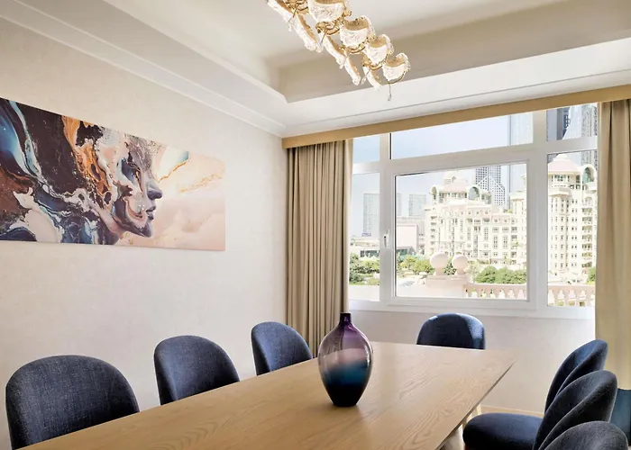 Swissôtel Al Murooj