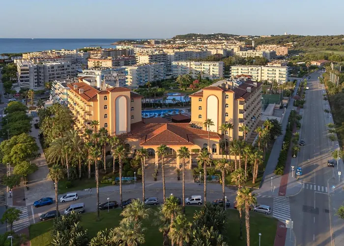  Ohtels La Hacienda