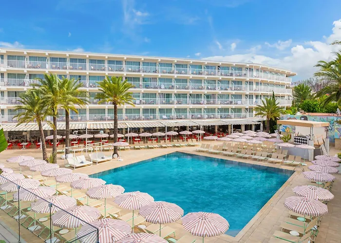 Hotels With Four Stars Sol House Mallorca (Adults Only)