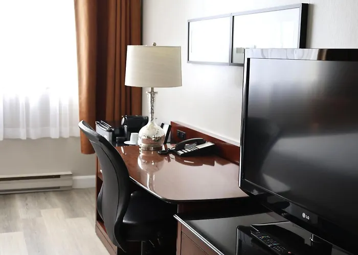  Travelodge By Wyndham Quebec City & Convention Centre
