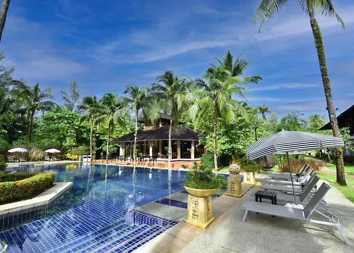 Palm Galleria Resort