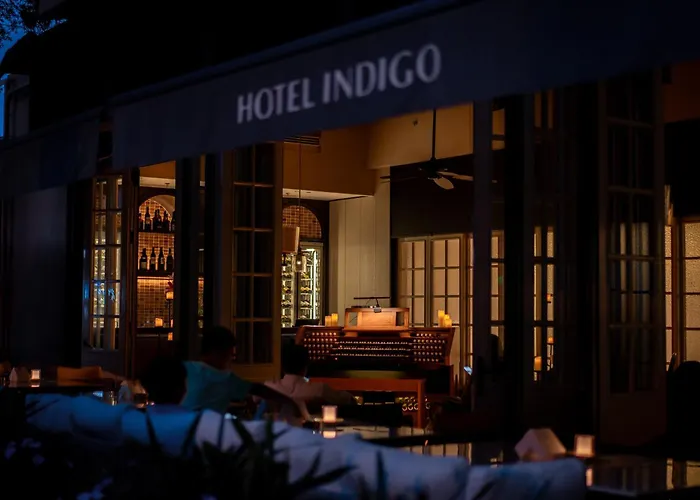 Hotel Indigo Shenzhen Overseas Chinese Town By Ihg
