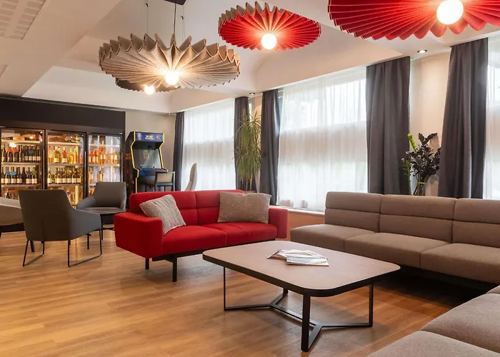 Animaux admis Ibis Lyon Est
