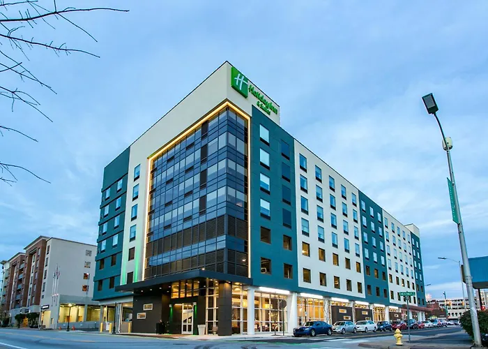 Holiday Inn & Suites Chattanooga By Ihg