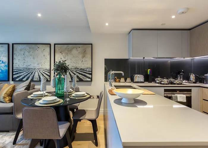 Stylish 2 Bed Flats Near Us Embassy