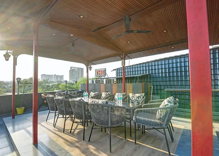 Hotel Le Grand Roof Top Restaurant - Walk-In From Rk Ashram Metro Station