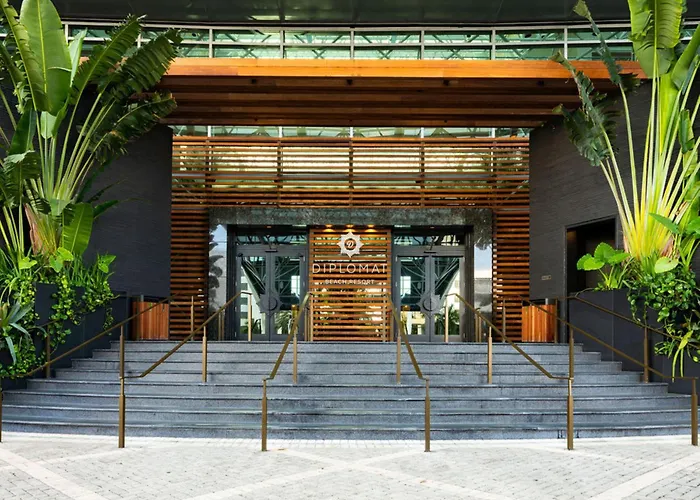 Diplomat Beach , Curio Collection By Hilton