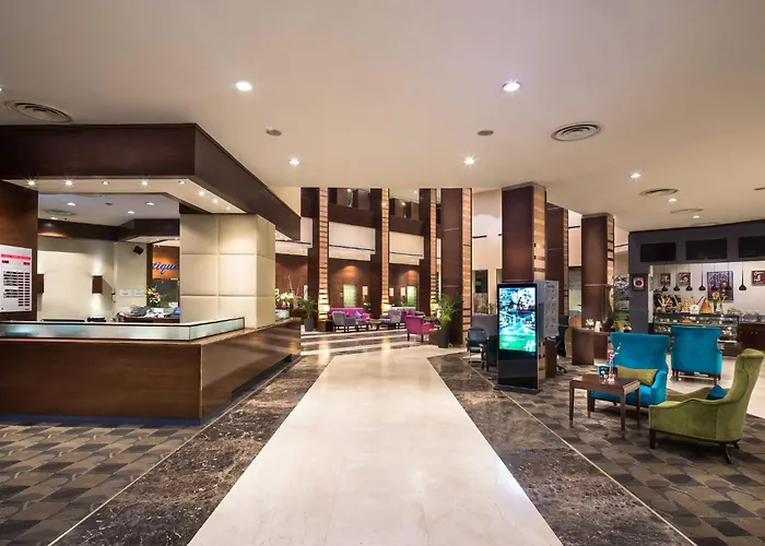 Holiday Inn Al Qasr By Ihg