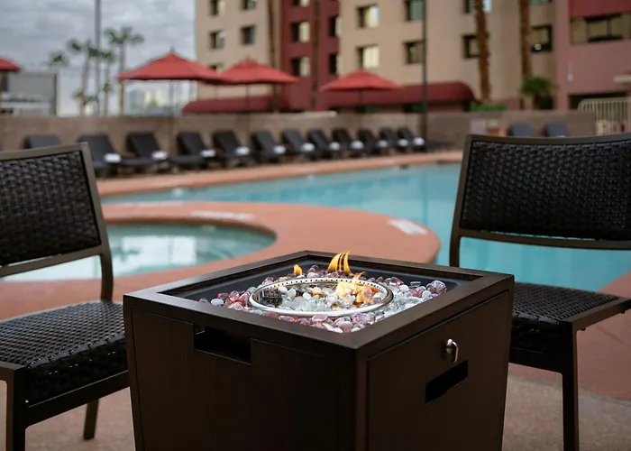 Beach Hotels Carriage House