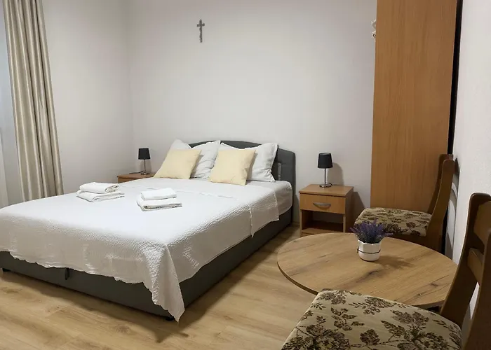 Сity center hotels Maca I Ante Pavlovic