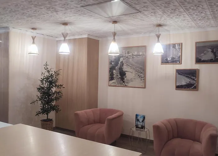  Hostal Garamar