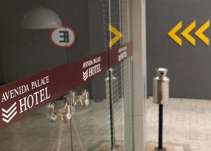 3 star hotels Avenida Palace