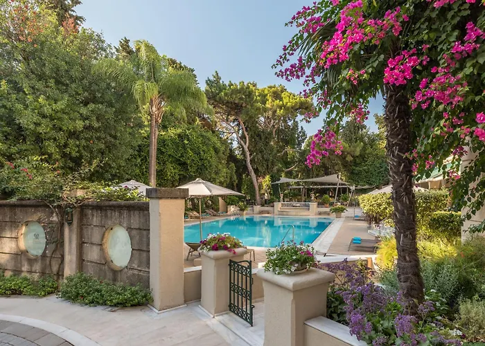 5 star hotels Rodos Park