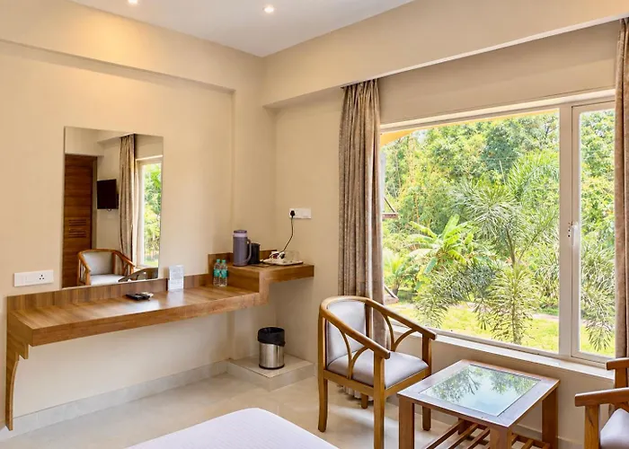 Сity center hotels Lake View Lonavala