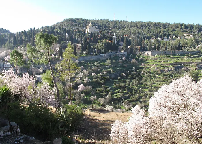 Khan Ein Karem Boutique Hotel