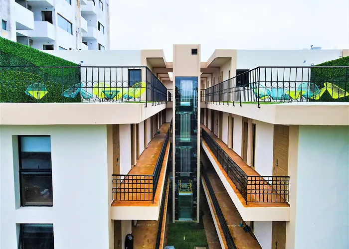 Hotel Plaza By Kavia