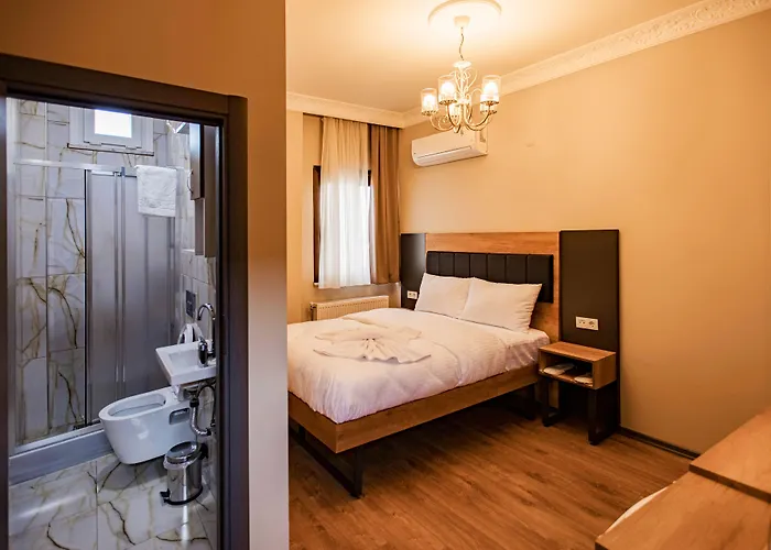 Grand Balyan Hotel & Restaurant