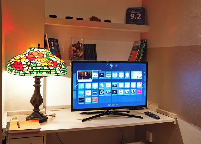 Skyline In Città Studi A 1 Minuto Dal Metrò Con Terrazzo Wi-fi E Netflix