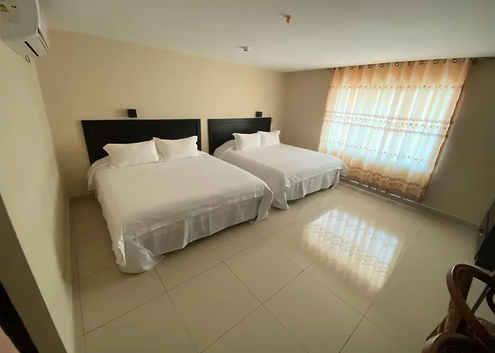 Hotel F Sur Inn