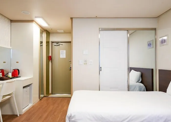 Hotel Aventree Yeouido