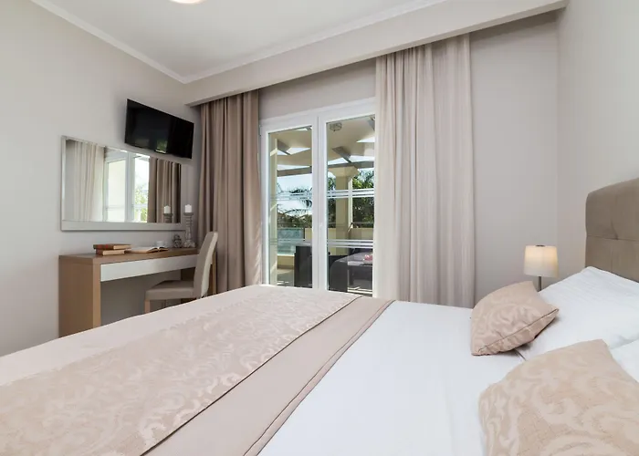 Original cottages Mamfredas Luxury Resort