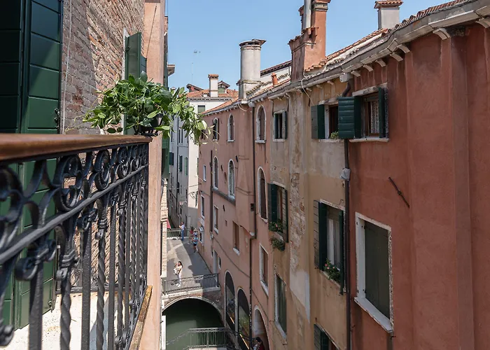 La Finestra Sulle Beccarie