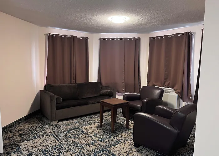 Falls Lodge & Suites