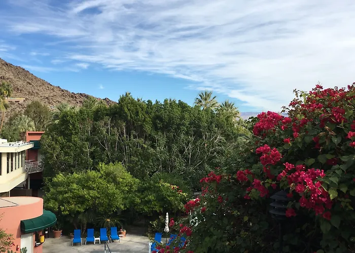 Getaways At Palm Springs Tennis Club