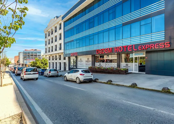 Hotels Close to Airport Skylon Airport